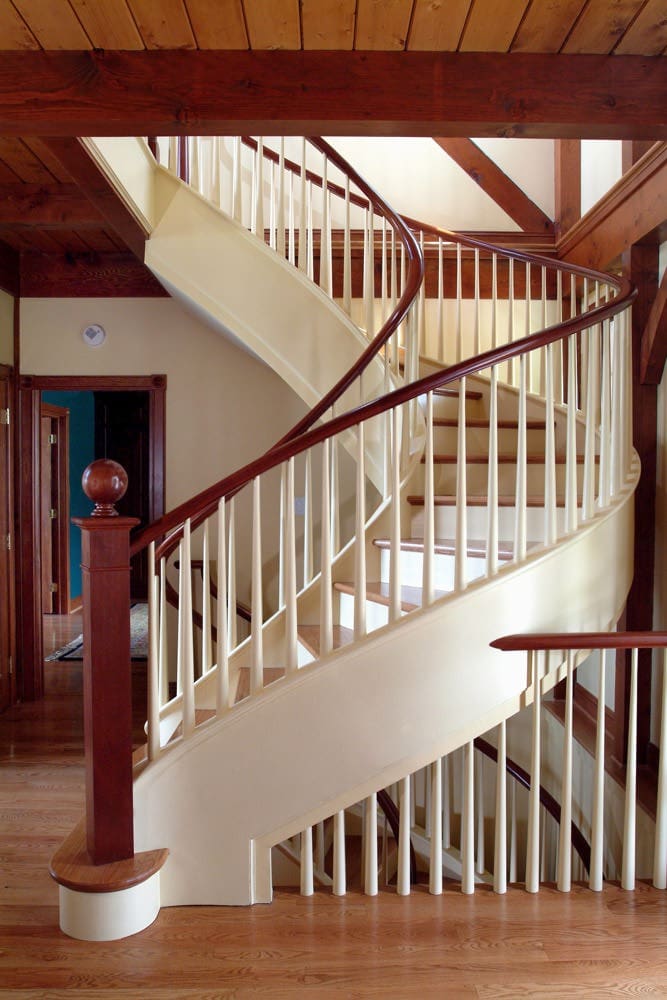 Hill2989 Spiral staircase in a post and beam home