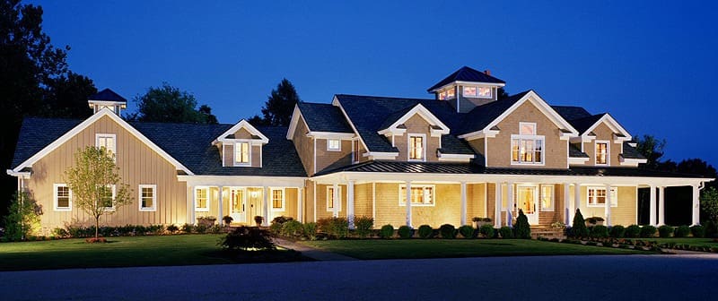 03 5311-newjersey modern farmhouse at dusk