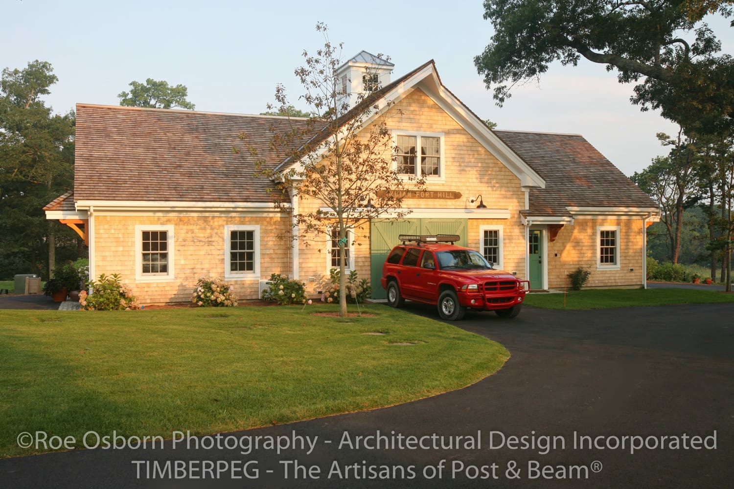 T00162-CapeCodGarageBarn-01 Garage / Barn, Cape Cod, MA (T00162)
