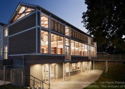 HAMPTON LIBRARY (T00406)
